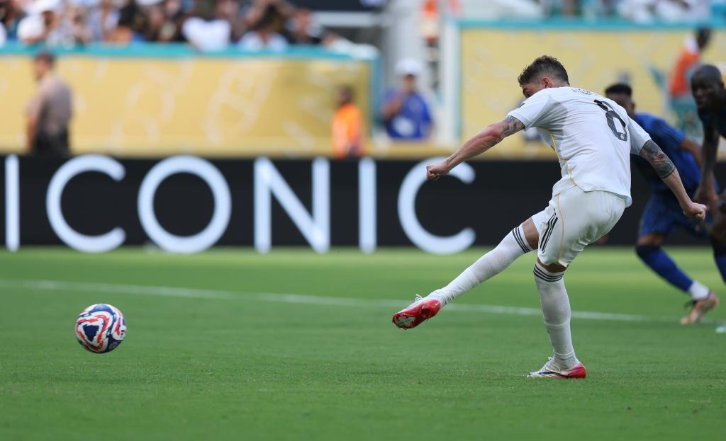 上海女排直落三局淘汰河南女排，朱婷遗憾止步八强